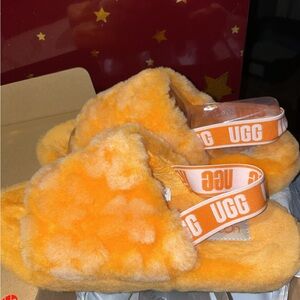 UGG Fluff Yeah Poppy Slippers